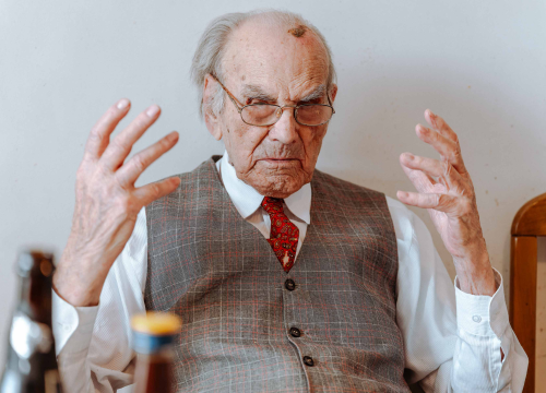 Fotografija 16 - Posljednji zlarinski koraljar proslavio 103. rođendan: ‘Dobra hrana, zdravlje prostate i žene su ključ za dug život’