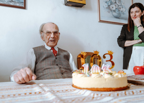 Fotografija 5 - Posljednji zlarinski koraljar proslavio 103. rođendan: ‘Dobra hrana, zdravlje prostate i žene su ključ za dug život’