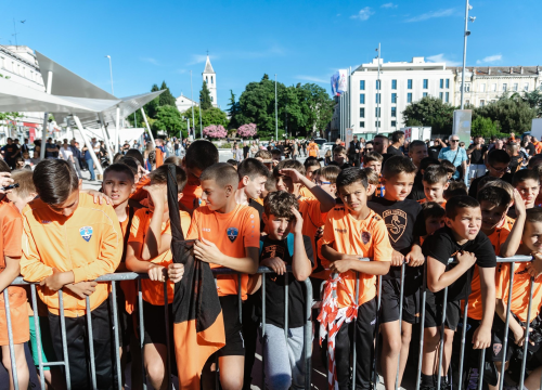 Fotografija 4 - Šibenik dočekao svoje heroje u narančastom: 'Carević ostaje, sezona time završena'