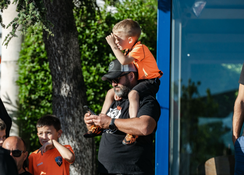 Fotografija 14 - Šibenik dočekao svoje heroje u narančastom: 'Carević ostaje, sezona time završena'