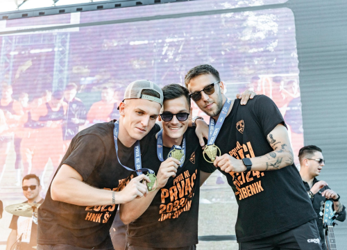 Fotografija 44 - Šibenik dočekao svoje heroje u narančastom: 'Carević ostaje, sezona time završena'