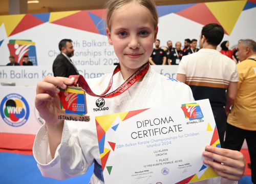Fotografija 6 - Lili Klarin karate trenira tri i pol godine, a s turnira se nikad nije vratila bez medalje