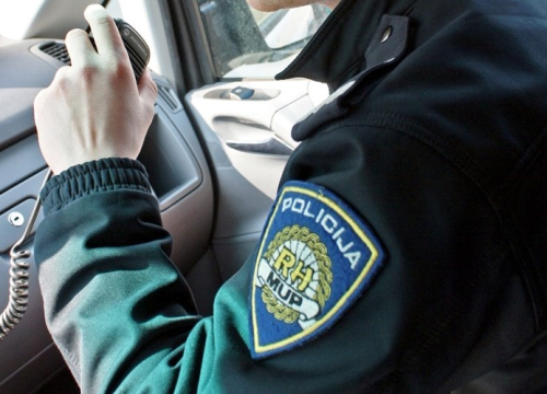 Na A1 kod čvora Šibenik Zagrepčanin (33) vozio pijan. Dobio novčanu kaznu