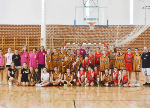 Fotografija 4 - Treći uzastopni osvojeni turnir u kategoriji U-12 za Akademiju Anđa Jelavić