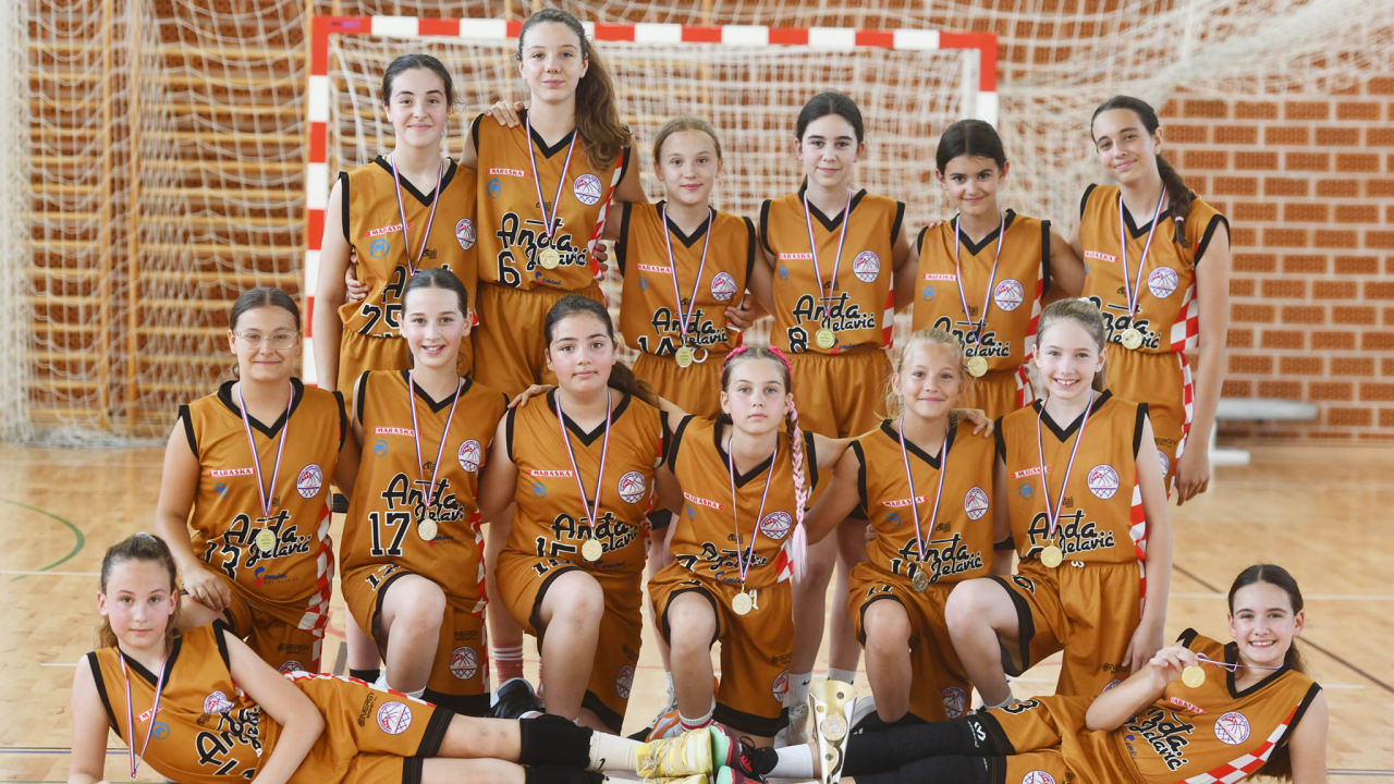 Treći uzastopni osvojeni turnir u kategoriji U-12 za Akademiju Anđa Jelavić