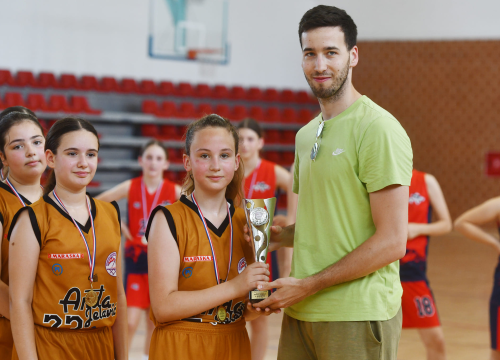 Fotografija 38 - Treći uzastopni osvojeni turnir u kategoriji U-12 za Akademiju Anđa Jelavić