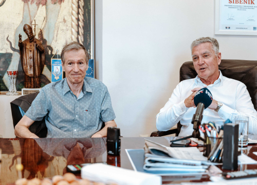 Fotografija 2 - Vilijam Lakić je zaista institucija, danas mu je zadnji dan u knjižnici