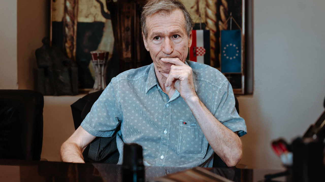 Vilijam Lakić je zaista institucija, danas mu je zadnji dan u knjižnici