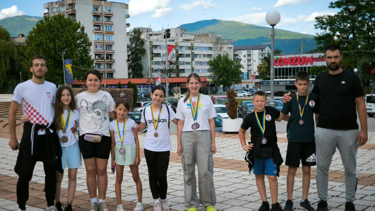 Mladi karataši Murtera osvojili 12 medalja u posljednja tri vikenda sezone