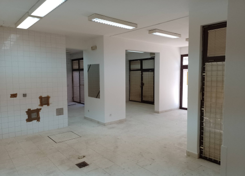 Fotografija 8 - Zanimljiv i prostran poslovni prostor iznajmljuje se na Vidicima