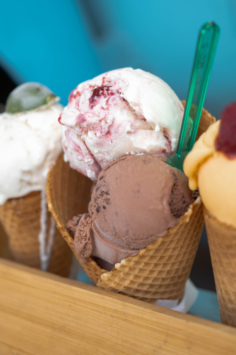 Kugla sladoleda za samo jedan euro u B059 na šibenskoj rivi!