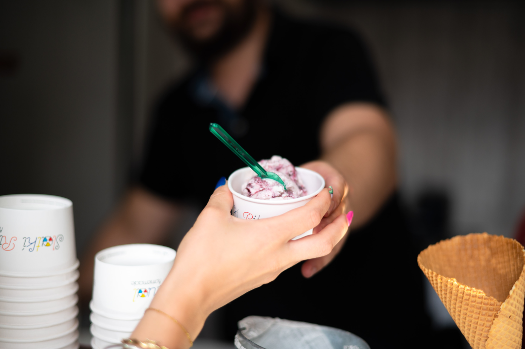 Kugla sladoleda za samo jedan euro u B059 na šibenskoj rivi!