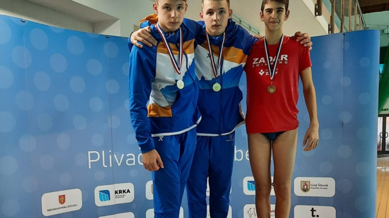 Teo Macura srebrni na prvenstvu početnika, Niko i Josip Silov odlični u tijesnoj utrci na otvorenom