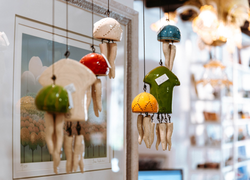 Fotografija 16 - Za žene koje ne robuju trendovima: U Galeriju Juraj Dalmatinac stigla ljetna kolekcija Zorana Mrvoša