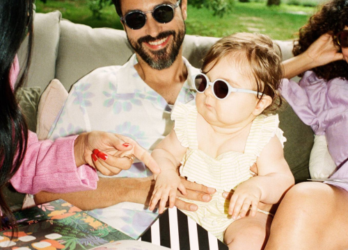 Fotografija 18 - Trendi sunčane naočale IZIPIZI pronađite u trgovini M.A.G.-D.D.!