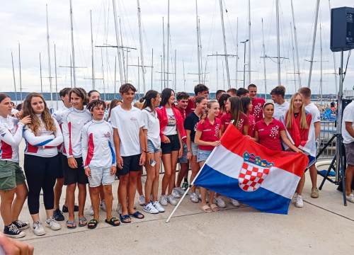 Članovi Vala Kiara Radnić i Ivano Katić jedre za Hrvatsku na Europskom prvenstvu u Sloveniji