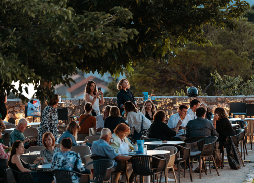 Fotografija 6 - Goran Višnjić pogledao kompletno sulud film sa ‘sotonističkim’ prevarantom Leonom Lučevom