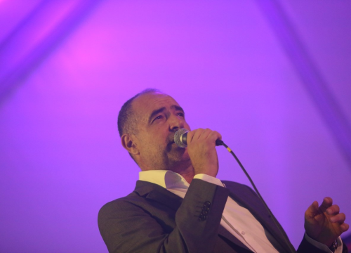 Dražen Zečić zabavljat će vas ovaj petak u Rogoznici