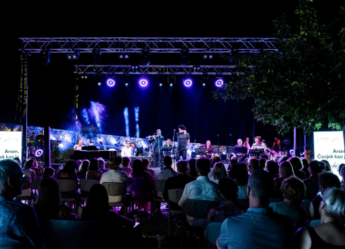 Fotografija 17 - Šibenik je dva dana pjevao njegove pjesme: 'Arsen je dio svačijeg odrastanja'