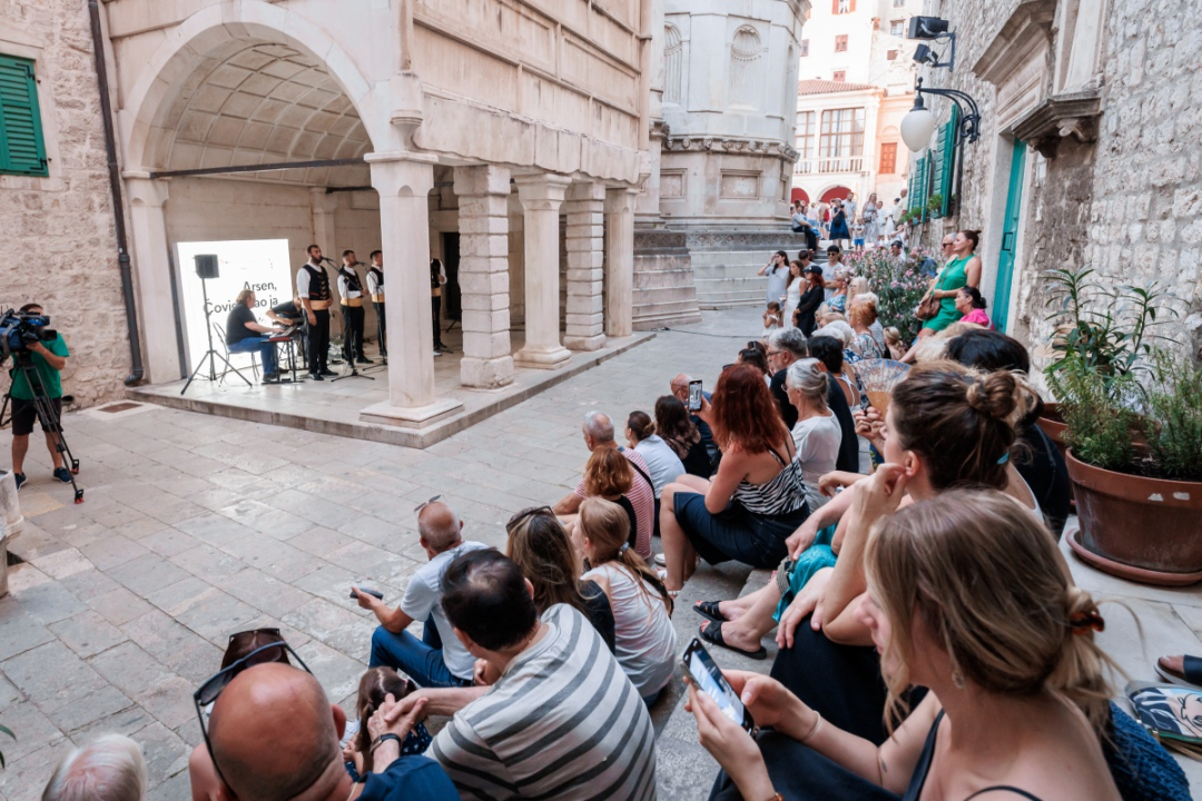 Šibenik je dva dana pjevao njegove pjesme: 'Arsen je dio svačijeg odrastanja'