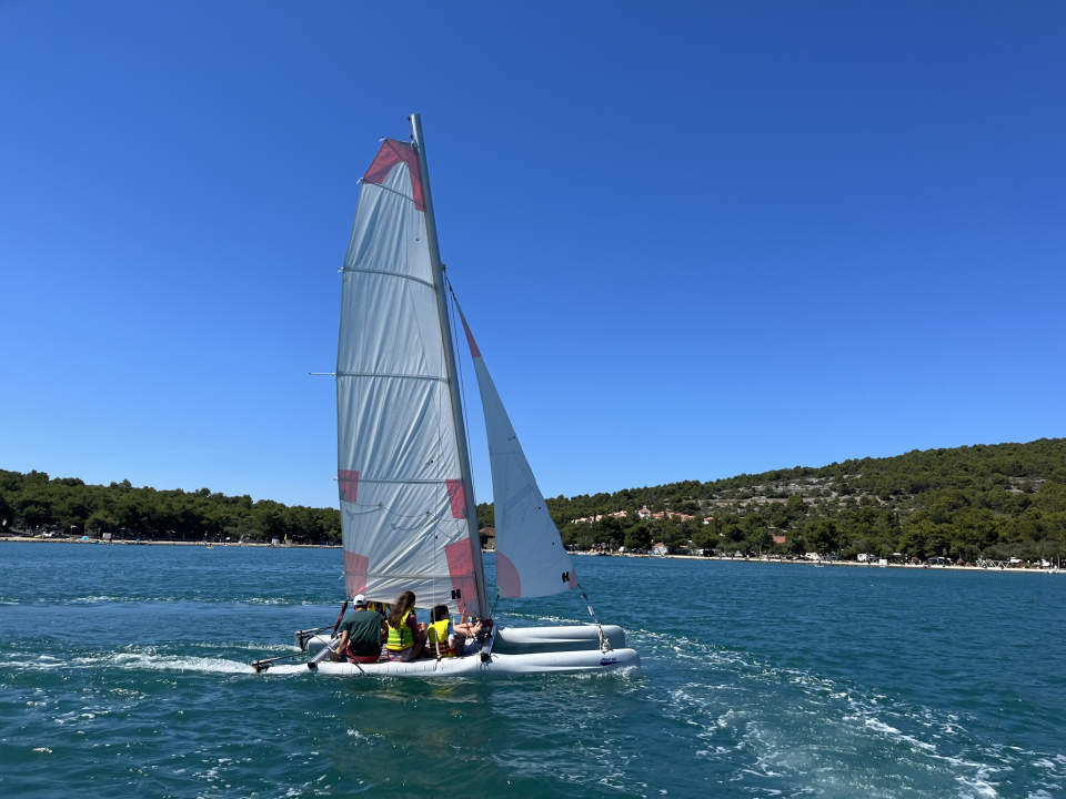 Priuštite svojoj djeci nezaboravno iskustvo uz dječji kamp sportova na vodi