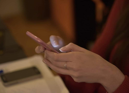 'Mama, mobitel mi je pokvaren': Dobivate ove lažne poruke? Policija poslala upozorenje