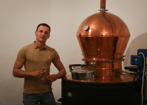 Josip Kraljević iz Vodica osvojio srebro i broncu na prestižnom međunarodnom natjecanju za likere