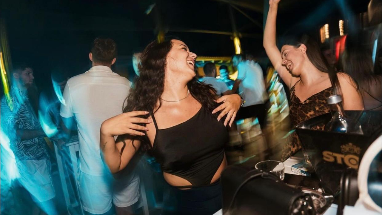 Subotnja euforija uz Rastu u vodičkoj Haciendi