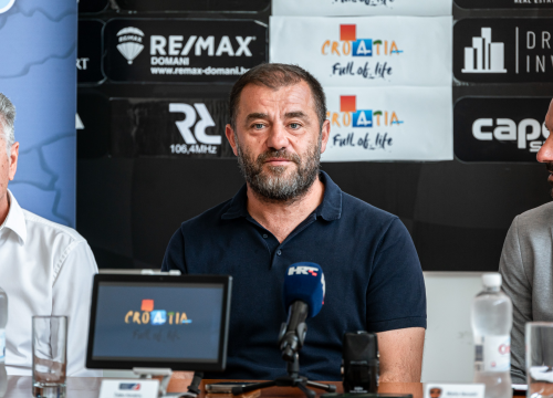 Subotnji spektakl na Šubićevcu: Malo o američkom nogometu, malo o zabavi, malo o značaju za grad