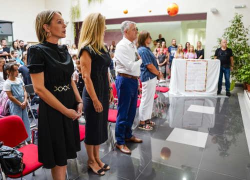 Fotografija 4 - Gradonačelnik Burić pozdravio prvašiće u OŠ Meterize