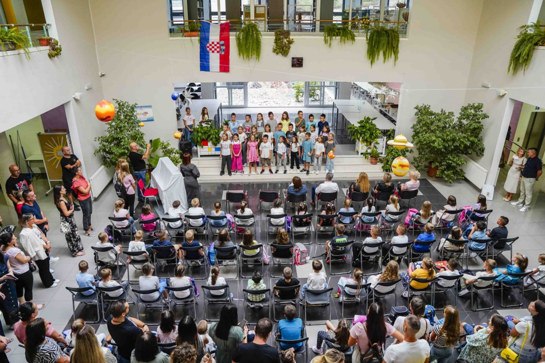Gradonačelnik Burić pozdravio prvašiće u OŠ Meterize
