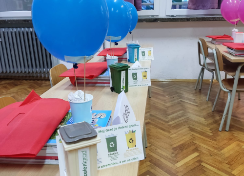 Fotografija 2 - Zeleni grad podijelio zanimljive poklone prvašićima grada Šibenika i općine Bilice