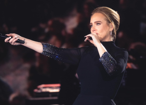 Adele najavila pauzu u glazbenim vodama kako bi se posvetila novoj karijeri, evo o čemu je riječ