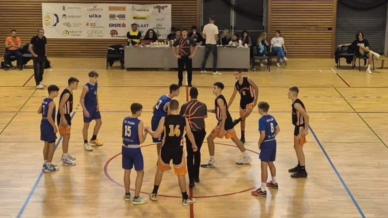 Dječaci Škole košarke Dražen Petrović prvi na memorijalu u Pazinu