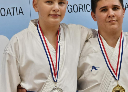 Fotografija 5 - Karatekama vodičkog Okita šest medalja iz Velike Gorice