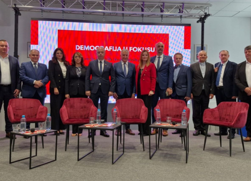 Fotografija 2 - U Poličniku održana konferencija 'Demografija u fokusu', sudjelovao i župan Jelić