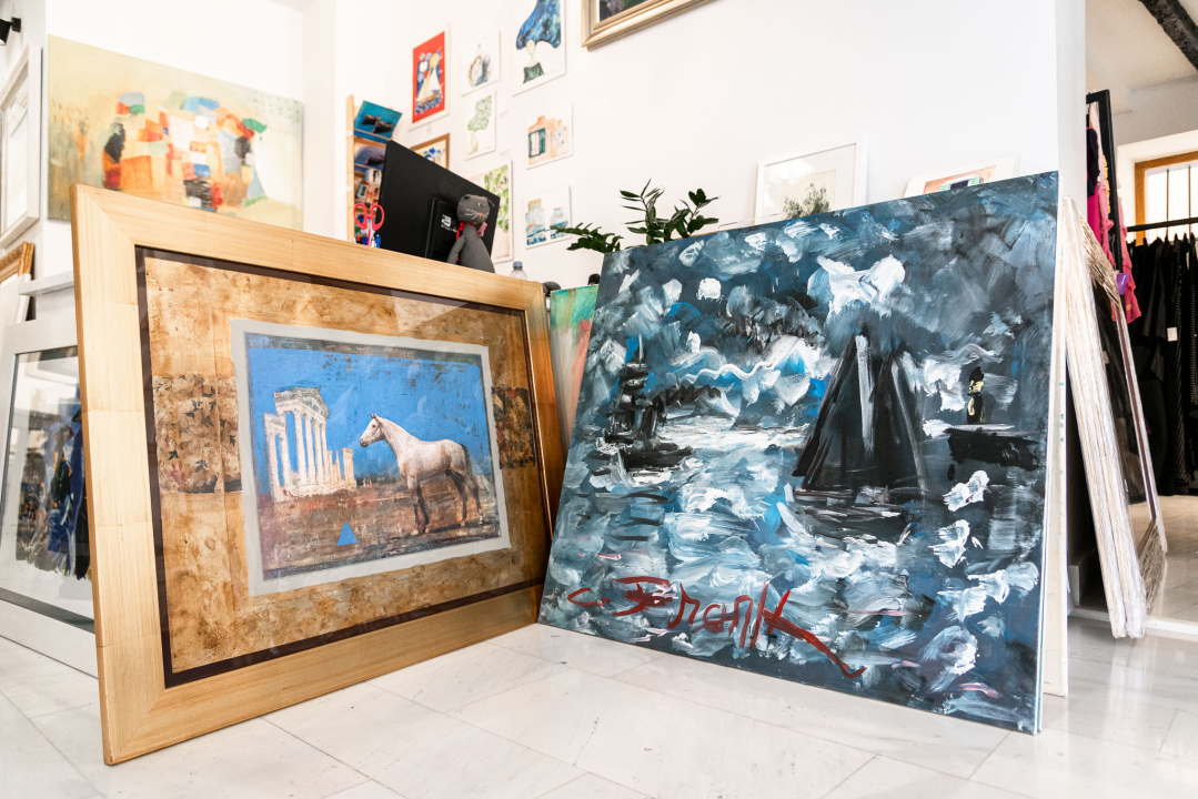 Jesenska kolekcija stigla je u izloge Galerije Juraj Dalmatinac