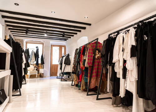 Fotografija 32 - Jesenska kolekcija stigla je u izloge Galerije Juraj Dalmatinac