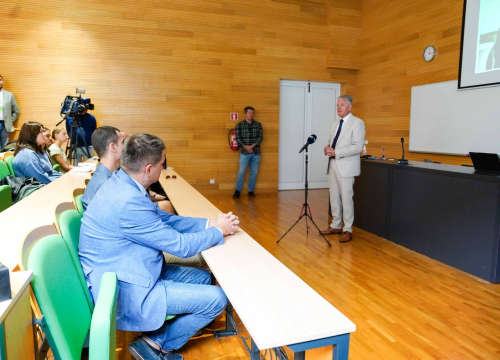 Fotografija 3 - Održan uvodni sat brucošima šibenskog Studija energetske učinkovitosti i obnovljivih izvora