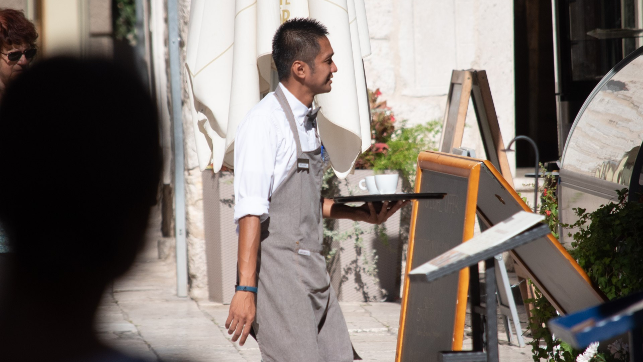 Plaća za 9000 stranih radnika u Hrvatskoj veća od 1000 eura