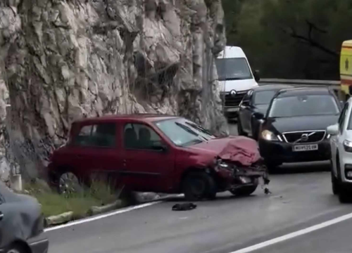 Vozač automobilom iznad Rokića prešao u suprotnu traku i naletio na teretno vozilo
