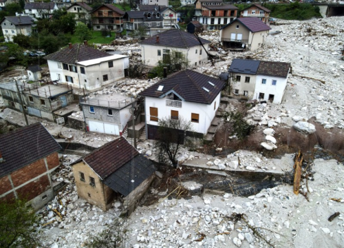 Broj poginulih u poplavama u BiH porastao na 25