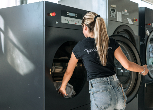 Fotografija 4 - Praonica iWash-uWash preselila na novu lokaciju u Mandalini