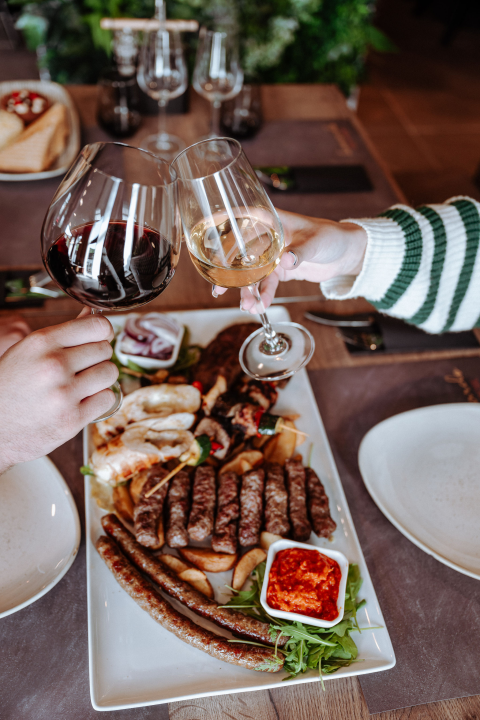 Otvoren novi restoran Leonardo BBQ&more