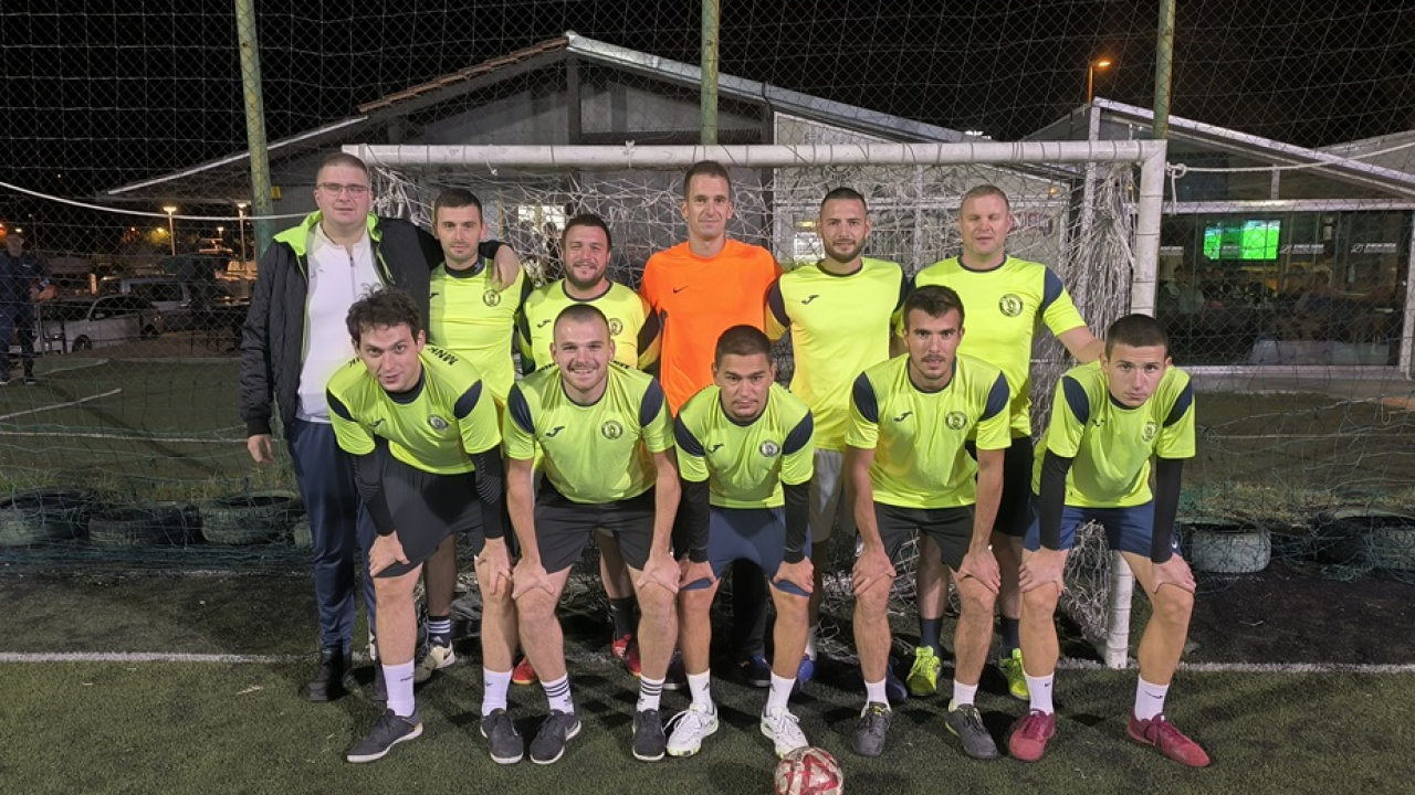 Termo Kardum vodeći u mininogometnoj Ligi Šibenik, Antin gušt kod veterana