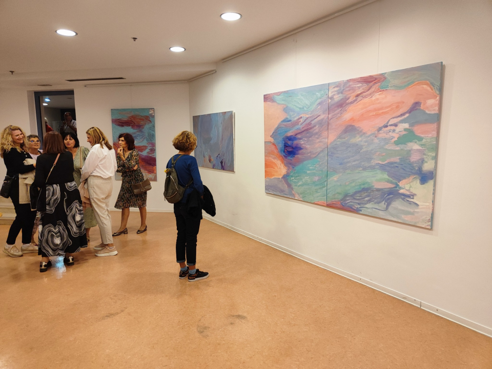 U knjižnici otvorena izložba mlade umjetnice Doris La Mazza