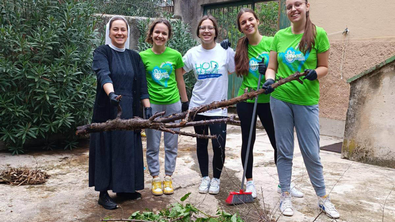 U Šibeniku održana volonterska akcija '72 sata bez kompromisa'
