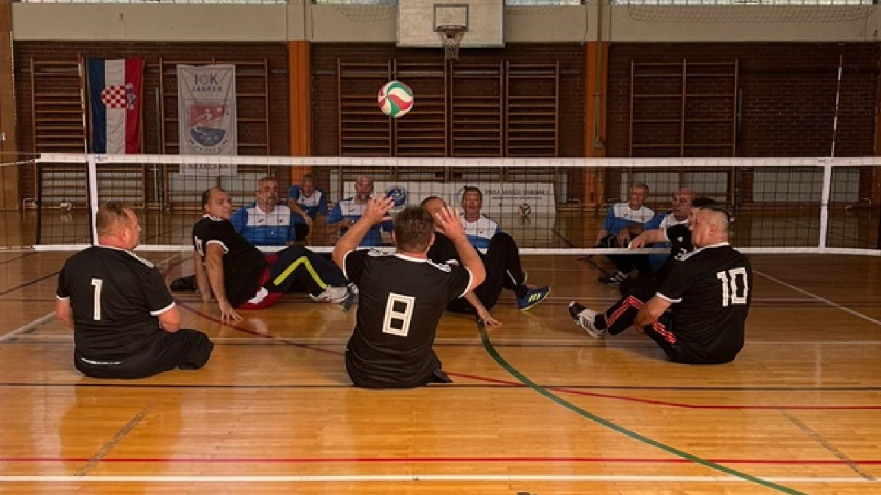 Klub sjedeće odbojke Knin 95 na Prvenstvu Hrvatske do pobjede i poraza, sljedeći vikend domaćini