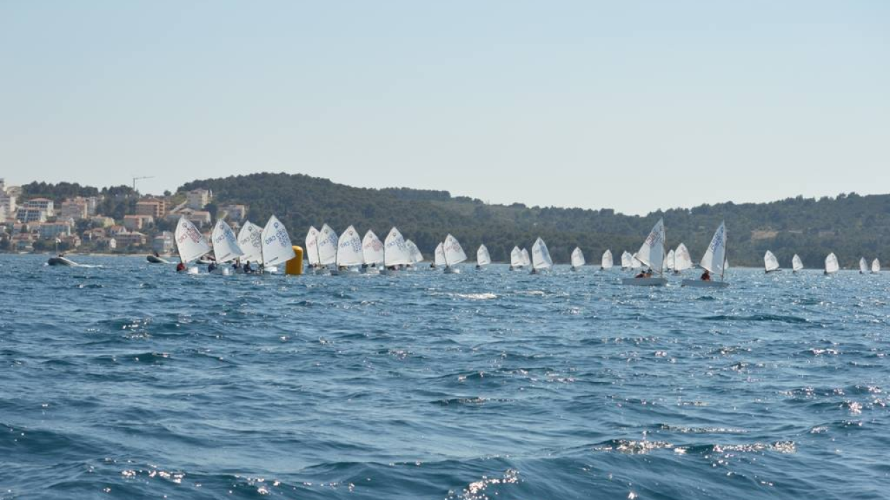 JK Tijat poziva jedriličare na poznatu regatu 'Jabuka 2024'