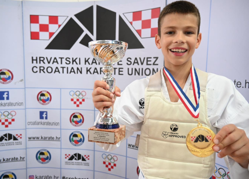 Fotografija 11 - Karate klub Okit Vodice među tri najbolja kluba u zemlji